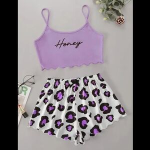 Women's leopard print pajama set honey Lavender size Large